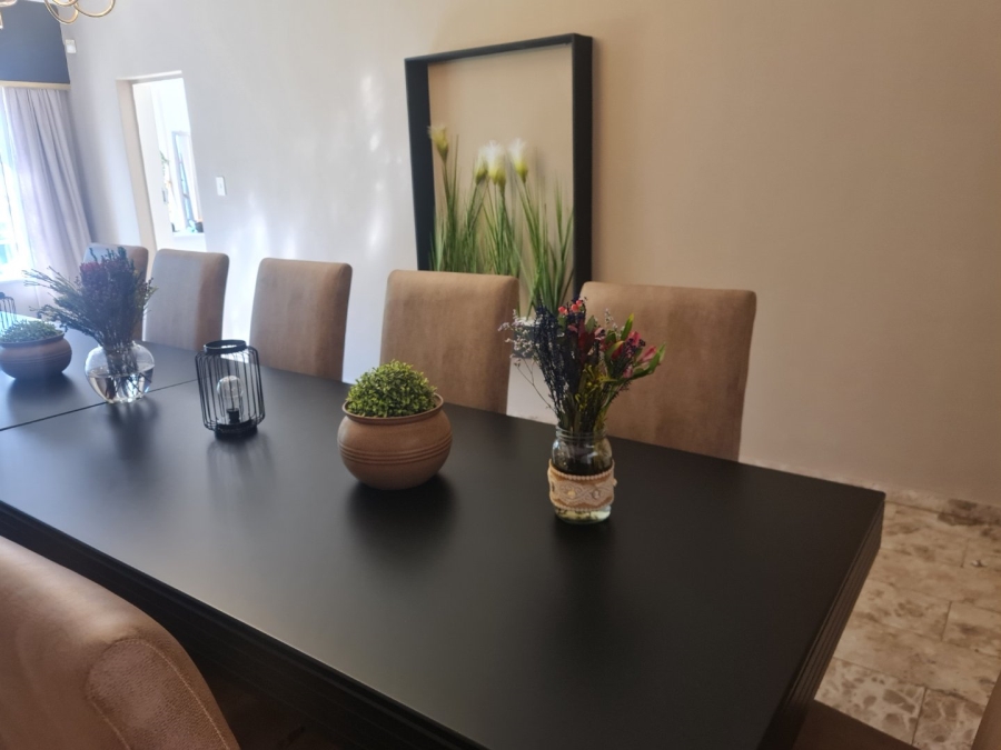 4 Bedroom Property for Sale in Safari Gardens North West